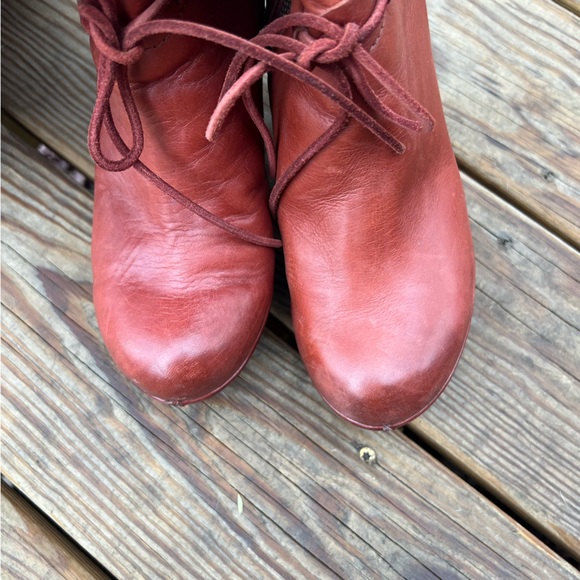 Kork-Ease Red Leather Platform Boots - Picture 3 of 9